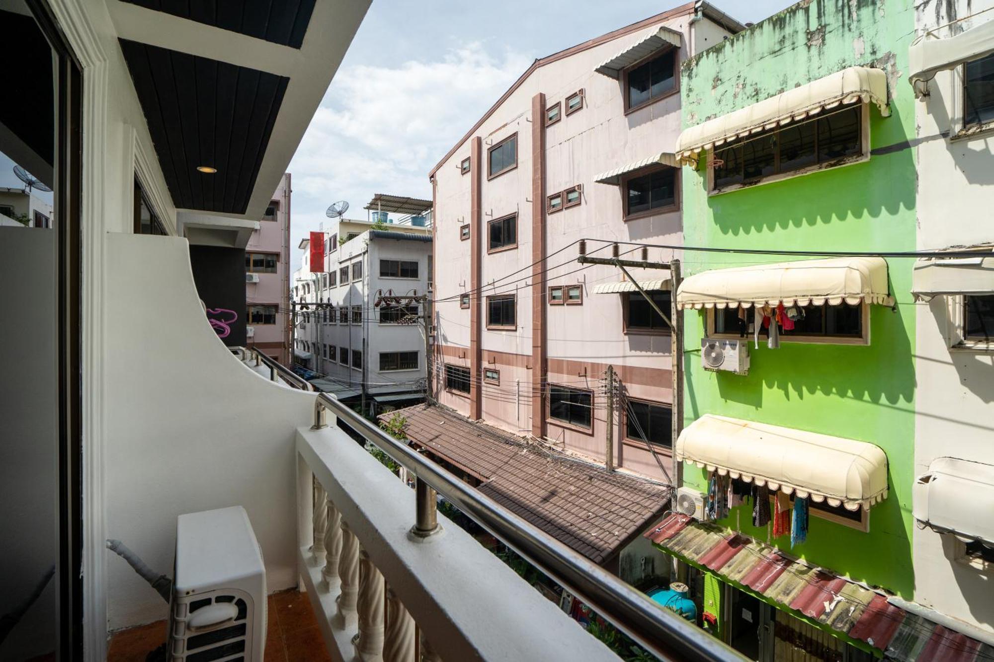 Patong Central Residence & Apartment Pokój zdjęcie