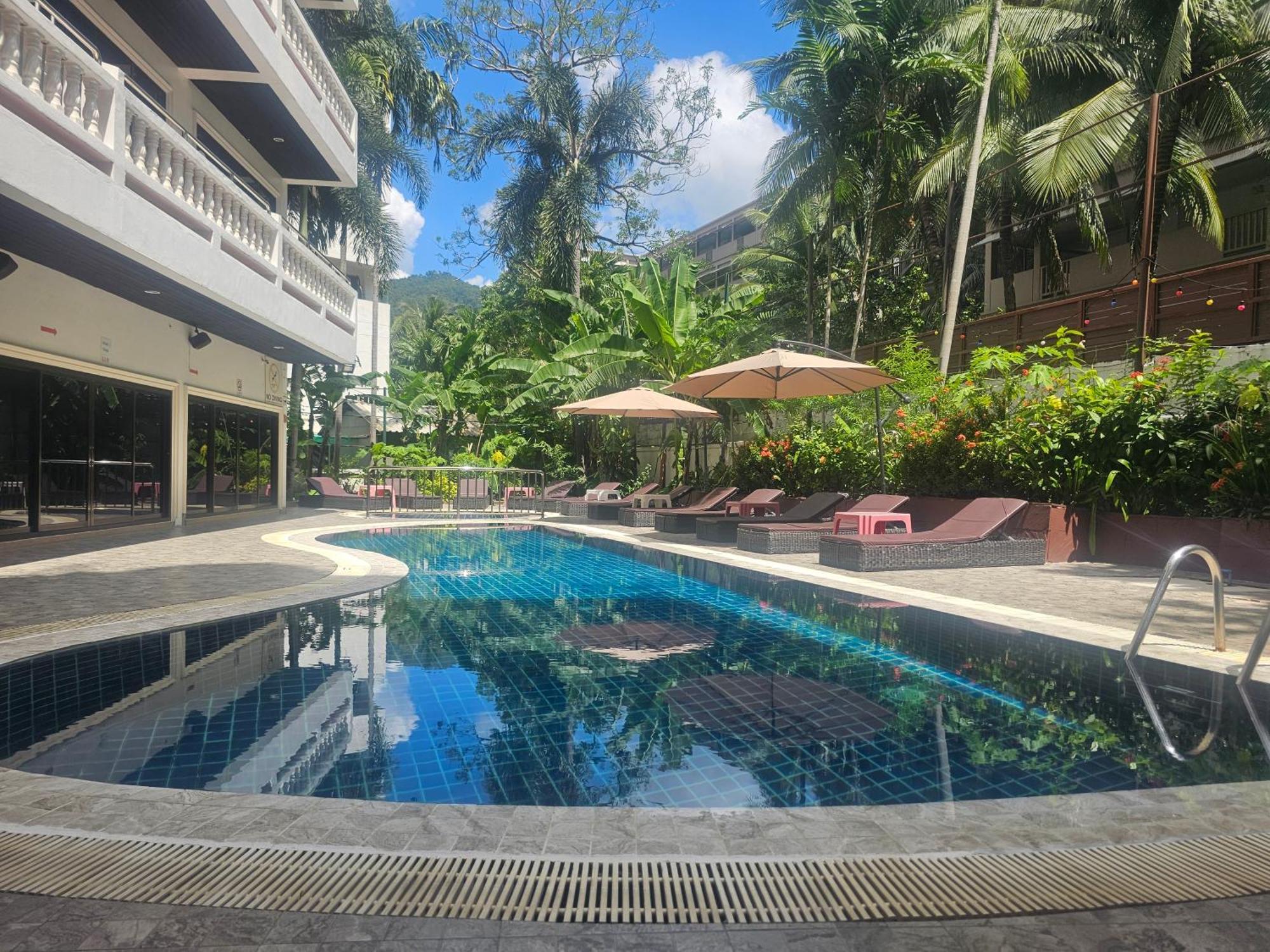 Patong Central Residence & Apartment Zewnętrze zdjęcie